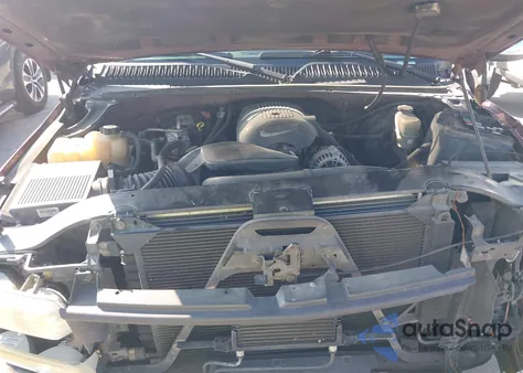 2001 Chevrolet Silverado 1500 Ls из США, поврежденный, VIN 2GCEC19T511349693